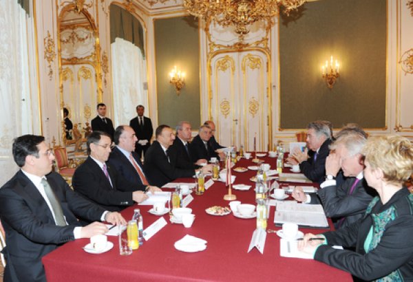 Состоялась встреча президентов Азербайджана и Австрии в расширенном составе