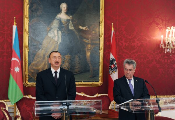 Президент Ильхам Алиев: Экономическое сотрудничество Азербайджана и Австрии имеет хорошие перспективы (версия 2) (ФОТО)