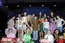 Лейла Алиева приняла участие в церемонии открытия первого Международного молодежного фотофестиваля и выставки "Земля глазами детей" (ФОТО)