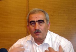 Глава оппозиционной партии Азербайджана предупредил лиц, собирающихся создать Нацсовет