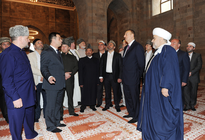 Президент Ильхам Алиев: Азербайджан, как независимое государство, вносит свой вклад в исламскую солидарность (ФОТО)