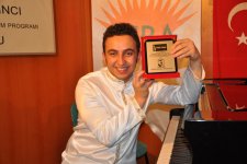 Азербайджанские пианисты удостоены гран-при и первой премии Международного конкурса в Турции (фото)