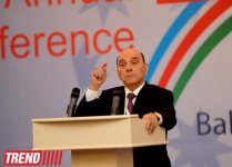 DB-nin vitse-prezidenti: Azərbaycan davamlı iqtisadi artımın bütün əlamətlərini nümayiş etdirir (FOTO)