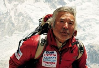 Everestin 80 yaşlı fatehi