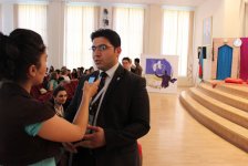 В Азербайджане осуществляется проект, призванный повысить интерес молодежи к театру (ФОТО)