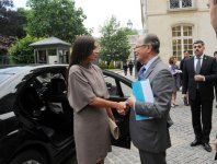 Первая леди Азербайджана провела встречи в Национальной ассамблее и Сенате Франции (ФОТО)