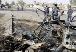 Car bombing kills at least 4 in central Baghdad