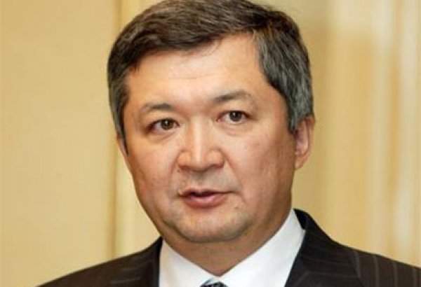 Посол Казахстана вручил верительные грамоты президенту Латвии