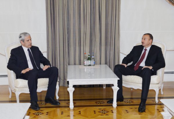 İlham Əliyev Serbiyanın keçmiş Prezidenti Boris Tadiçi qəbul edib