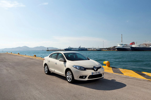 В Азербайджане стартовали продажи нового Renault Fluence (ФОТО)