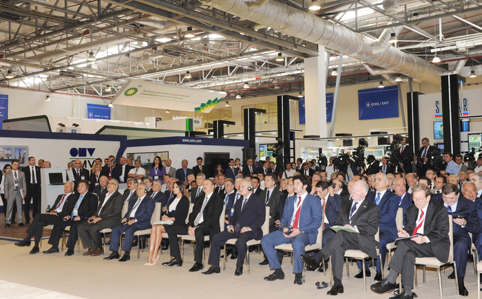 Президент Азербайджана и его супруга принимают участие в открытии выставки «Caspian Oil & Gas 2013» (ФОТО)