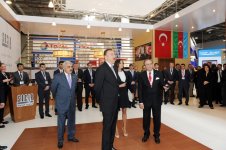 Prezident İlham Əliyev: Bu gün Azərbaycan qarşıda duran bütün əsas enerji məsələlərini uğurla icra edib (ƏLAVƏ OLUNUB) (FOTO)