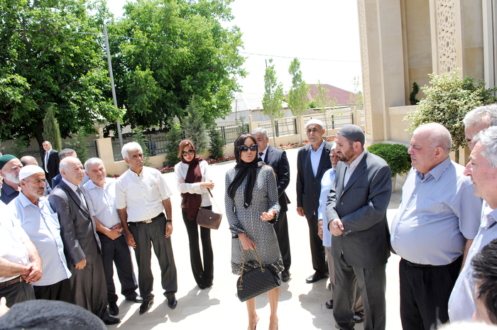 Azerbaijan`s First Lady inspects several facilities after reconstruction in Baku (PHOTO)