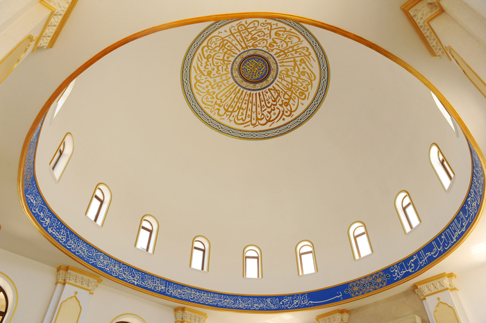 Мехрибан Алиева приняла участие в открытии мечети Имама Рзы после реконструкции в бакинском поселке Бина (версия 2) (ФОТО)