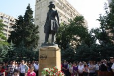 В Баку состоялась литературная встреча, посвященная дню рождения А.С.Пушкина (фото)