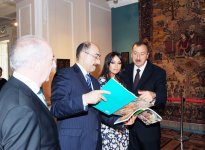 Президент Азербайджана и его супруга приняли участие в открытии нового корпуса Национального музея искусств (ФОТО)