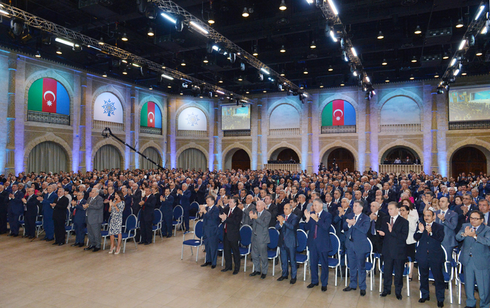 Президент Ильхам Алиев: Наша цель - могущественный Азербайджан, независимость, развитие, социальное благосостояние (ФОТО)
