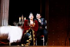 В Баку представлена "Тоска" с участием "золотого сопрано" Турции (фото) - Gallery Thumbnail