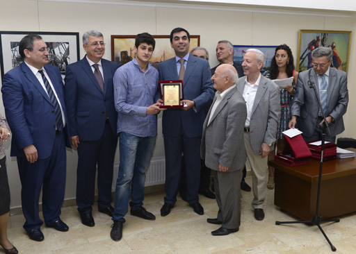 Награждены победители конкурса "Нефть – богатство Азербайджана" (ФОТО)