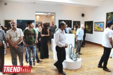 В Баку открылась выставка, посвященная Дню национального спасения (фото)