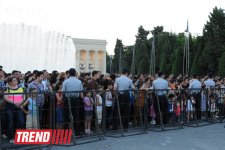 В Баку в День национального спасения Азербайджана состоялся праздничный салют (ФОТО)