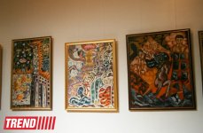 "Симфония цвета и идей" - в Баку открылась выставка Саххата Вейсова (фото)