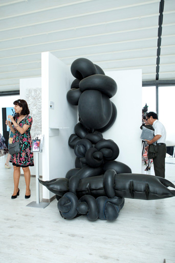 Состоялась официальная церемония закрытия Второй Международной Выставки "От отходов к искусству" (ФОТО)