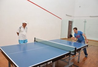 В оздоровительном центре «Aura» в Баку прошли соревнования по настольному теннису