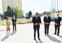 Президент Азербайджана и его супруга приняли участие в открытии в Баку отеля "Fairmont Baku" в комплексе "Flame Towers" (ФОТО)