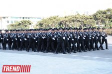 В Баку началась генеральная репетиция военного парада (ФОТО)