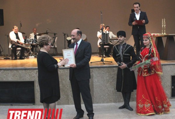 В Баку состоялась церемония награждения премией "Зирвя" (фото)