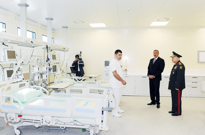 Президент Азербайджана принял участие в открытии второго лечебного корпуса Главного клинического госпиталя Вооруженных сил (ФОТО)