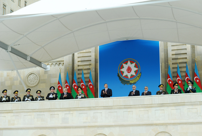 Military parade held in Baku (PHOTO)