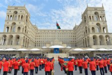 Military parade held in Baku (PHOTO)