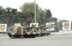 Military parade held in Baku (PHOTO)