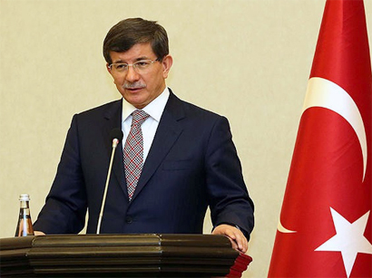 Премьер-министр Турции Ахмет Давутоглу прибыл в ТРСК
