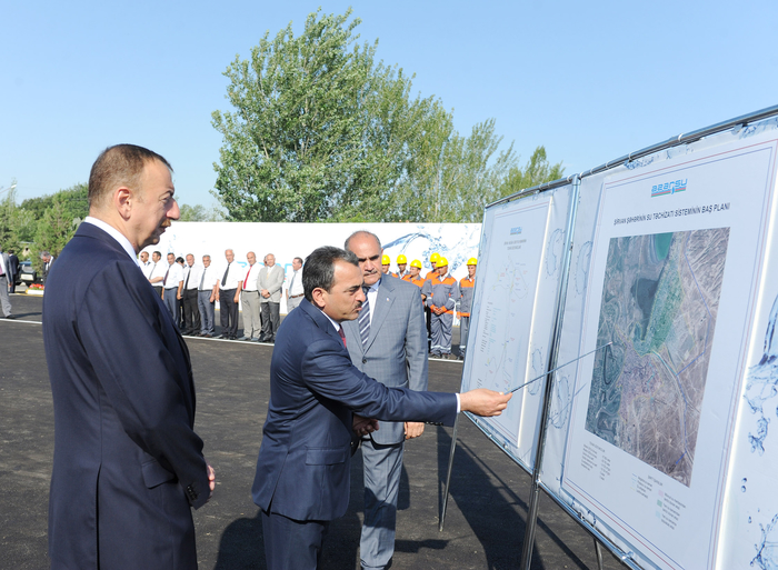 Президент Азербайджана принял участие в церемонии подачи питьевой воды в Ширван (ФОТО)