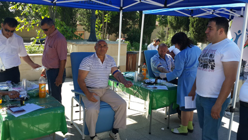 Gənclər Fondunun təşkilatçılığı ilə keçirilən qanvermə aksiyası uğurla davam edir (FOTO)