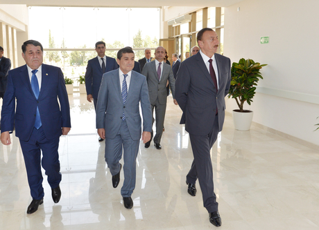 Президент Ильхам Алиев: Гражданин Азербайджана, независимо от региона проживания, должен пользоваться самыми квалифицированными услугами (ФОТО)