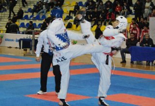 Азербайджанский тхэквондист завоевал золотую медаль на Юношеских олимпийских играх