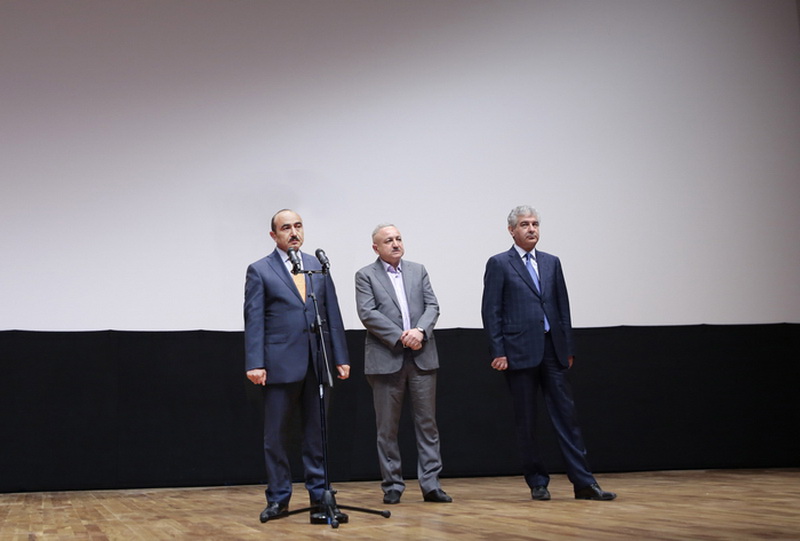 Nizami Kino Mərkəzində “Ata yolu” filminin ilk təqdimatı olub (FOTO)