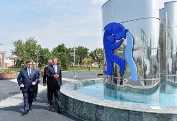 Президент Азербайджана принял участие в церемонии открытия канализационной сети и водопровода в Шабране (ФОТО)