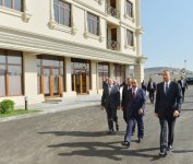 Prezident İlham Əliyev jurnalistlər üçün tikilən binanın açılış mərasimində iştirak edib (ƏLAVƏ OLUNUB) (FOTO)