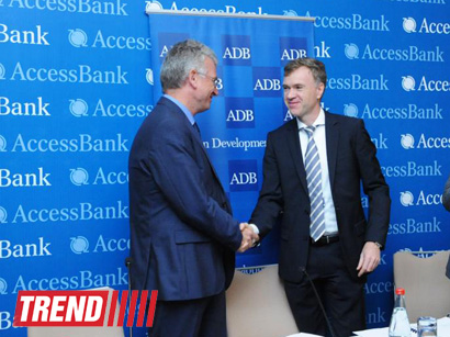 "AccessBank" tarixi ərzində AİB-dən ən irihəcmli kredit alıb (FOTO)