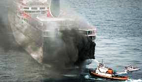 Tourist boat burns down near Turkey’s coast