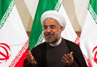 İran Cumhurbaşkanı: “Kalkınma için kapılarımızı dünyaya açacağız”