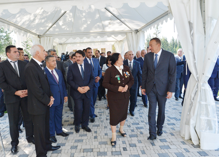 Президент Азербайджана принял участие в церемонии подачи питьевой воды в Кюрдамир (ФОТО)