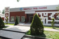 Президент Азербайджана принял участие в открытии швейной фабрики в Исмаиллинском районе (версия 2) (ФОТО)