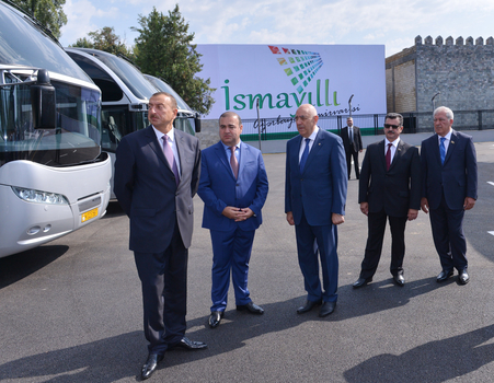 Президент Азербайджана принял участие в открытии автовокзала в Исмаиллы (ФОТО)