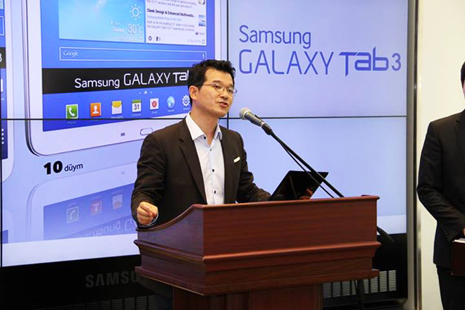 "Samsung" şirkəti Samsung GALAXY Tab 3 seriyasından yeni planşeti təqdim edir